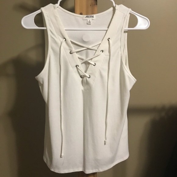 Ardene v neck tank - Picture 1 of 2